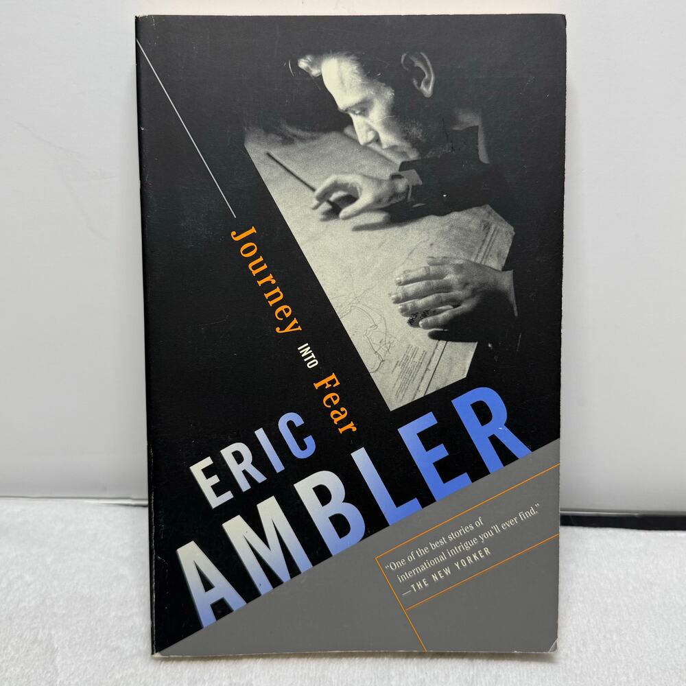 Journey Into Fear Eric Ambler 2002‎ Vintage Crime Black Lizard Paperback